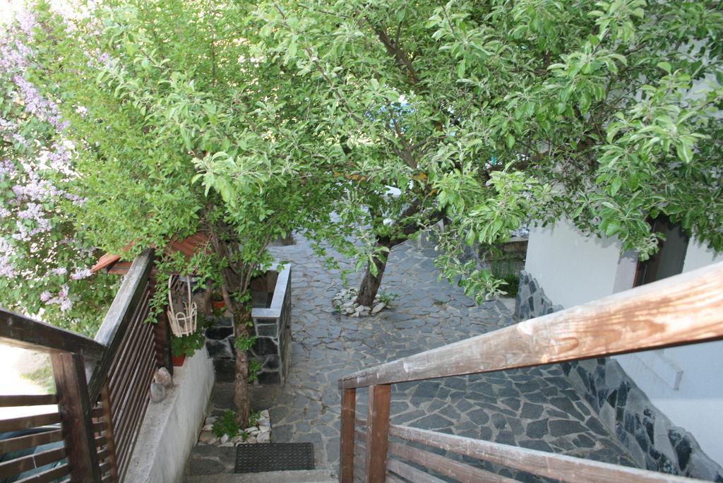 Guest House Kamenik 야고디나 외부 사진
