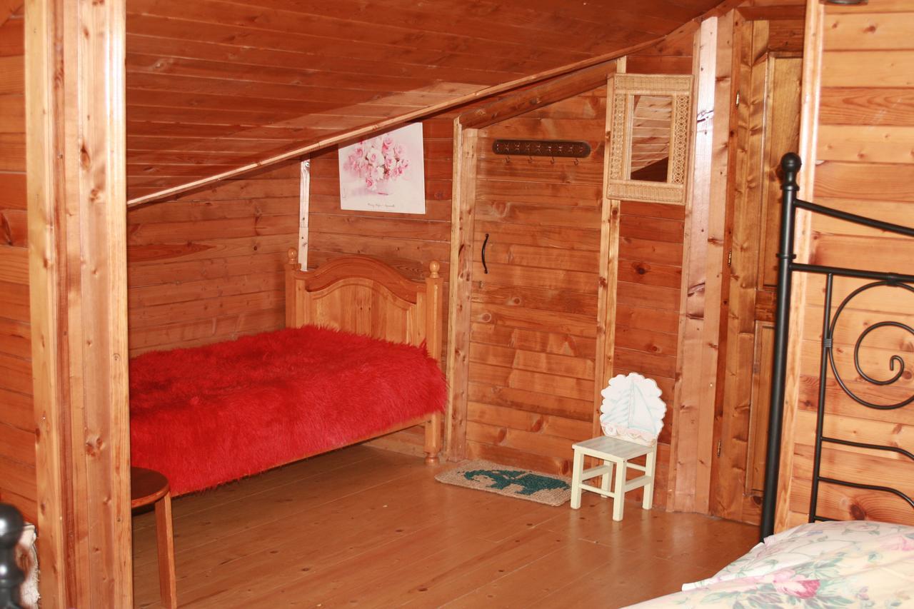 Guest House Kamenik 야고디나 외부 사진